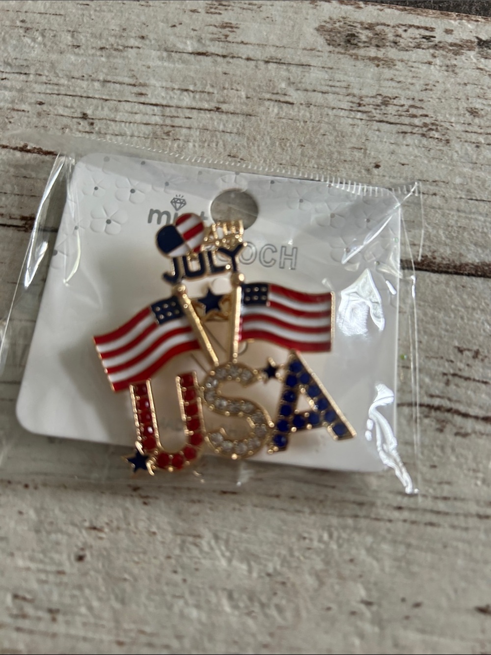 5/$25 Kids Patriotic 4th of July USA Pin - Red White Blue